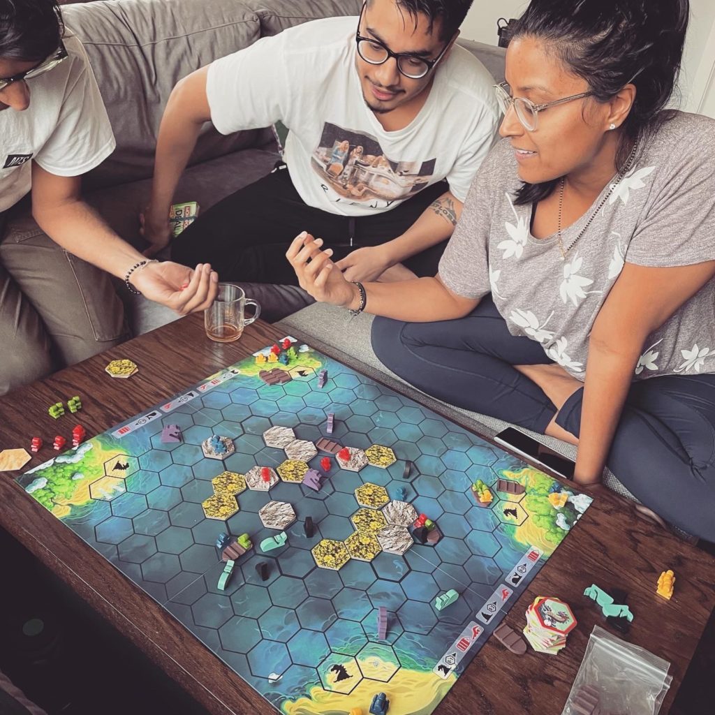 board game family survive escape from atlantis